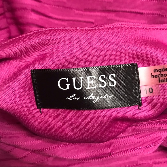 GUESS Magenta Sleeveless Dress Gold Zipper Detail Silky Ribbed Texture BodyCon - Picture 6 of 9